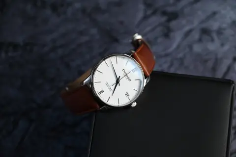 Christopher Ward c9 Harrison 5 day automatic Chronometer thumbnail