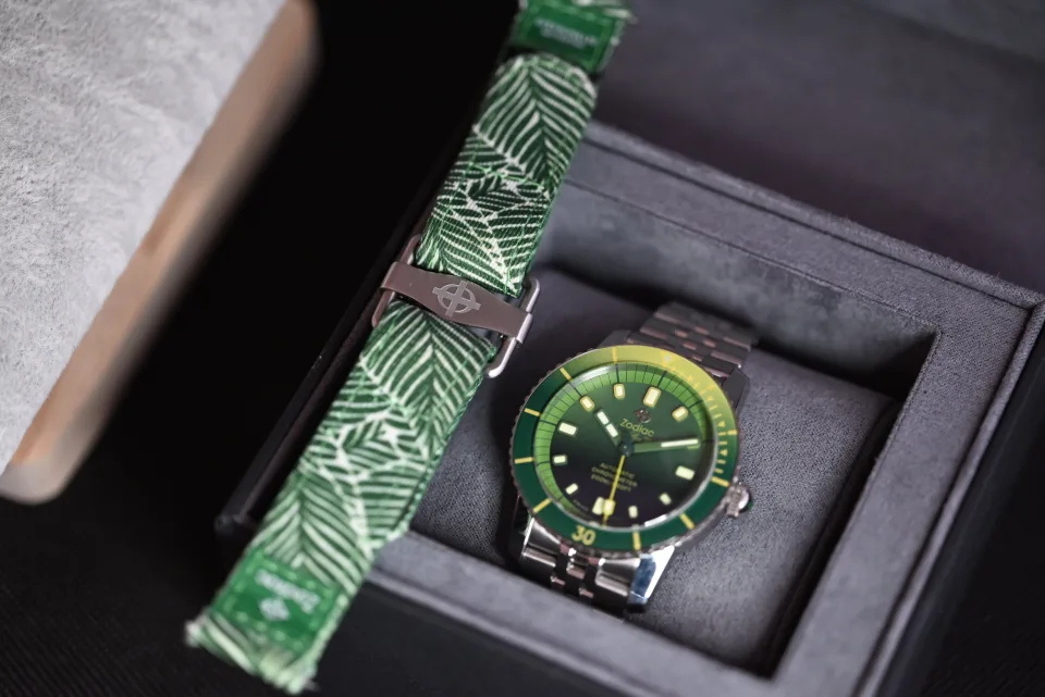 Zodiac Sea Wolf miniatura
