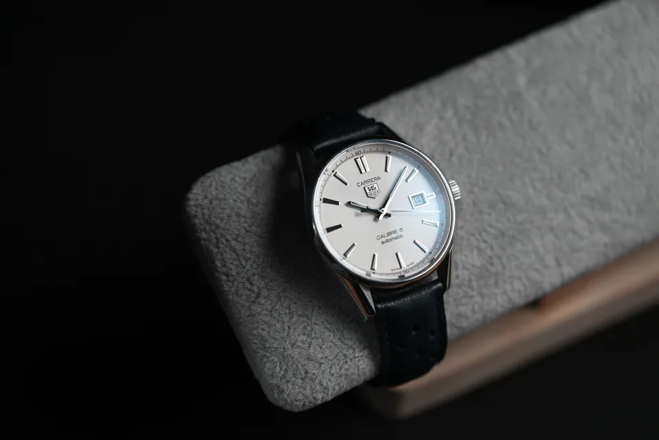 Tag Heuer Carrera Calibre 5 WAR211B/4 miniatura