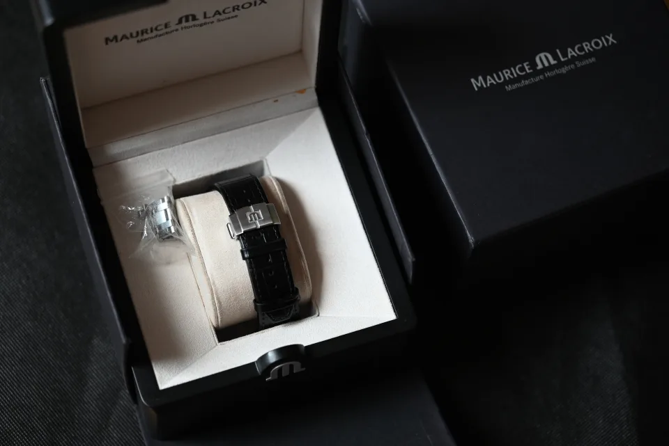 Maurice Lacroix Aikon miniatura