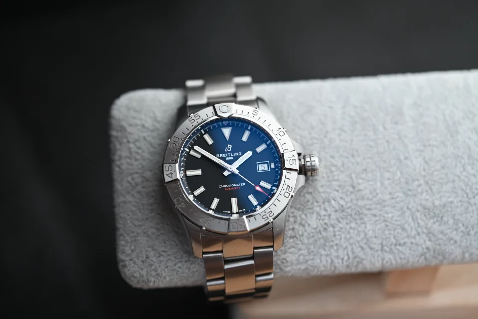 Breitling Avenger 42 mm