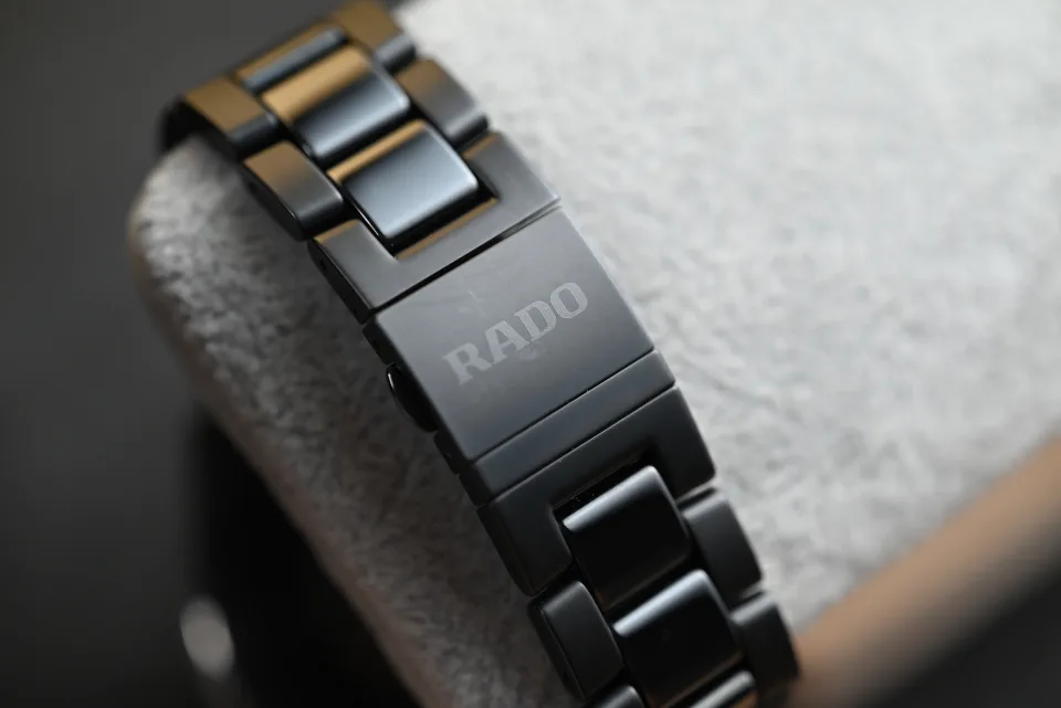 Rado Captain Cook High-Tech Ceramic Skeleton miniatura