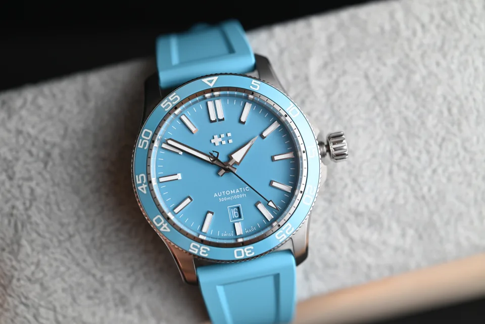 Christopher Ward c60 Trident pro 300 miniatura
