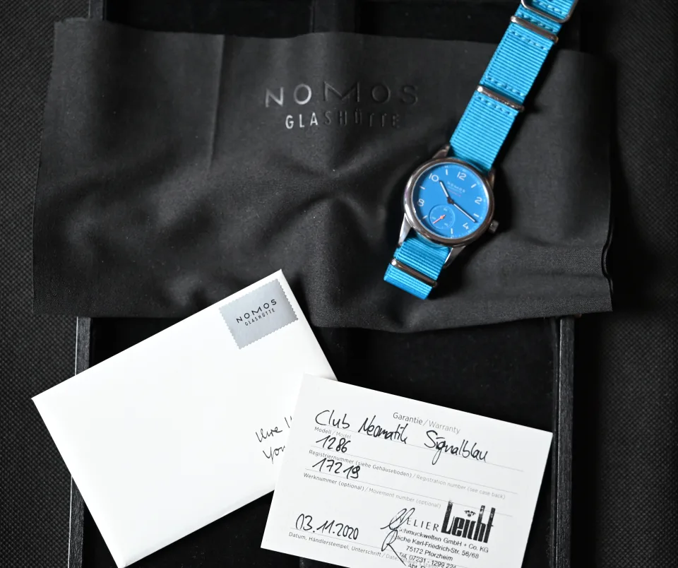Nomos Club Neomatik Signal Blue 37MM