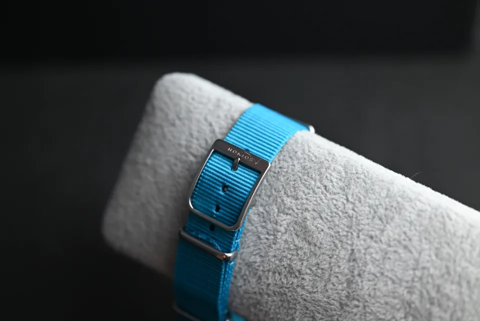 Nomos Club Neomatik Signal Blue 37MM