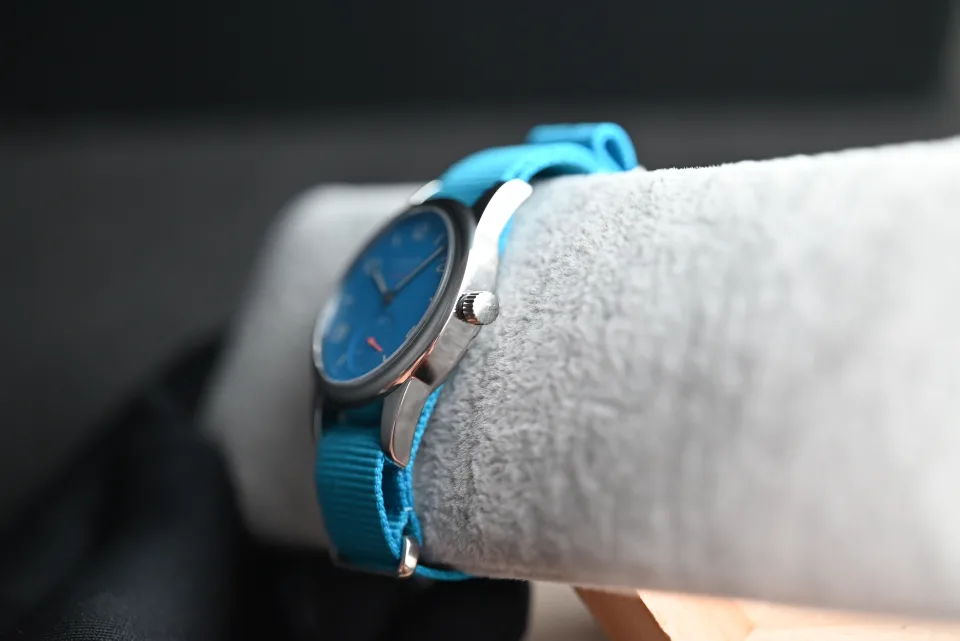 Nomos Club Neomatik Signal Blue 37MM